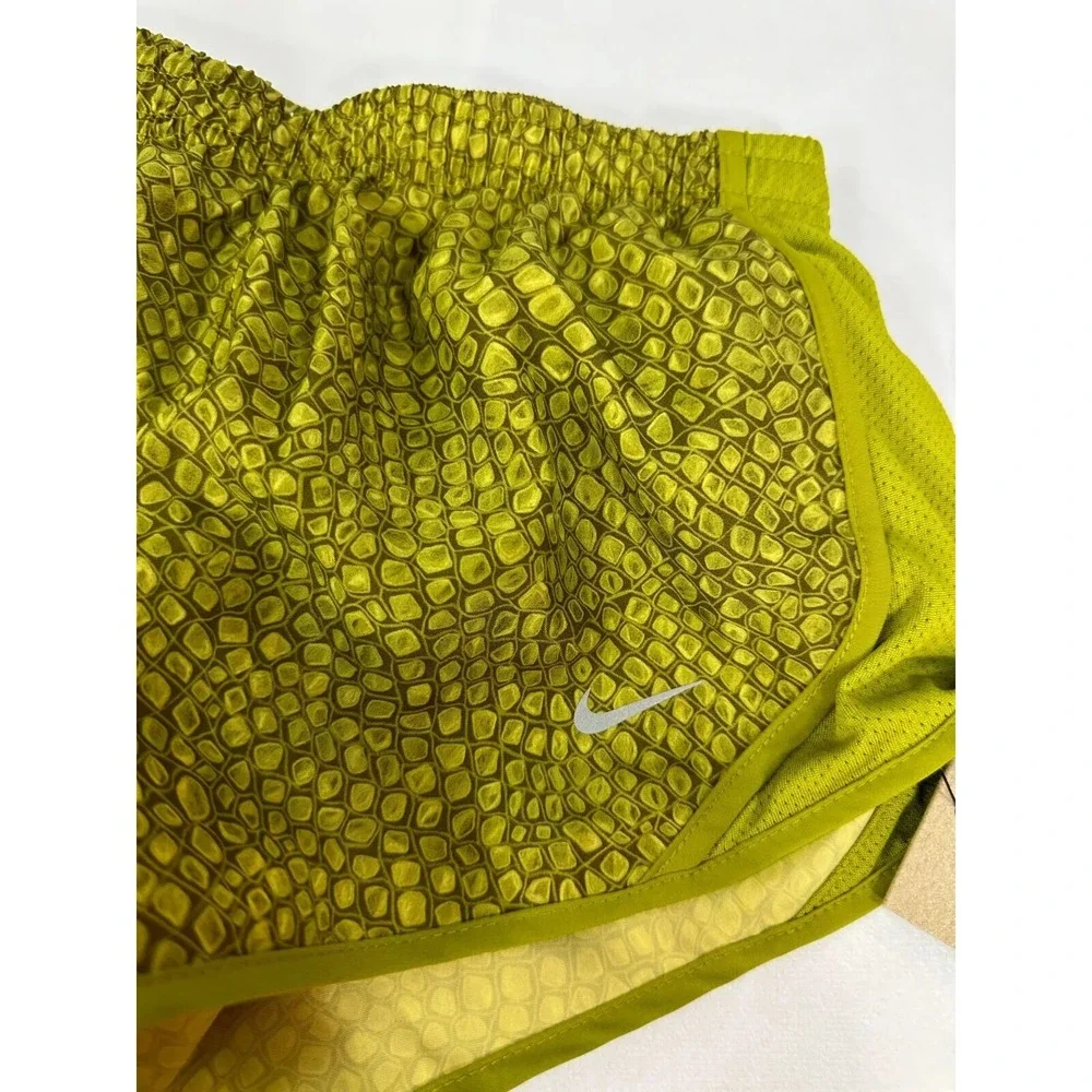 Nike Girls Alligator Print Tempo‎ Running Shorts Bold Yellow Size L FB1078 New